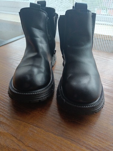 Girls black boots - black,