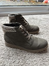Marco Tozzi Size 6 / 39 Khaki