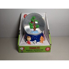 Peanuts Musical Snow Globe
