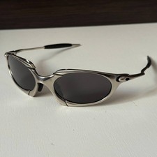 oakley romeo sunglasses