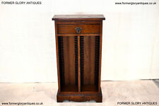 AN OLD CHARM LIGHT OAK DVD STORAGE MEDIA DISPLAY CABINET STAND LAMP PHONE TABLE