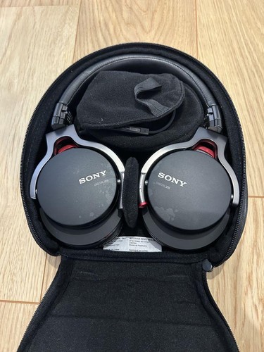 Sony wired headphones - wired,