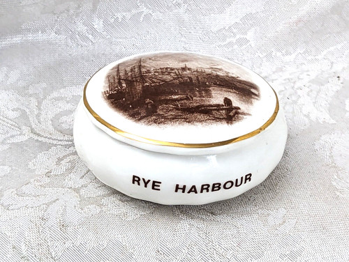 Sheltonian china trinket - trinket, box