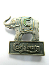 RARE VINTAGE PRE-WAR CARLSBERG ELEPHANT LOGO QUALITY WHITE METAL ENAMEL BADGE