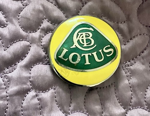 Vintage lotus cab - cab, enamel