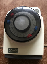 Danfoss Randall 103  central heating and hot  water  timer 