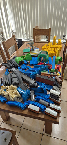 Job lot tomy - lot,