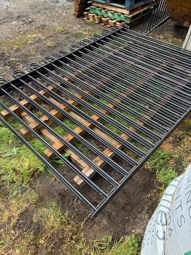 Bow top railings - top, x
