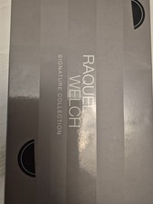 Raquel Welch Signature