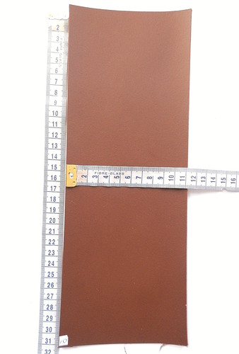 Chestnut brown semi veg - semi, tan