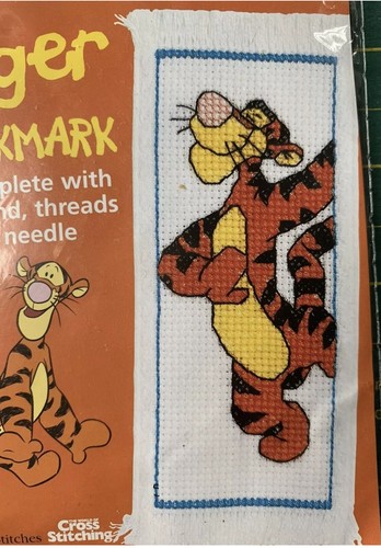 Disney winnie the pooh - pooh, tigger