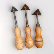 3x Vintage Shave Hooks Paint