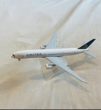 United Airlines Boeing 787