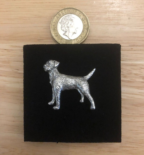 Border terrier dog pin badge - terrier,