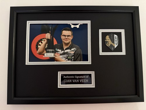 Gian van veen hand - gian,