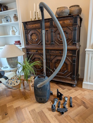 Miele classic vacuum - c1,