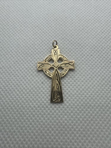 Vintage yellow gold - yellow, celtic