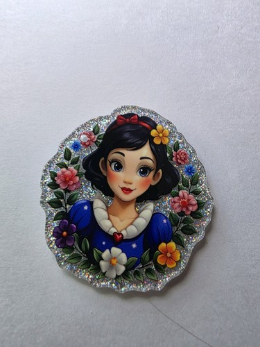 Snowwhite resin handmade - snowwhite,