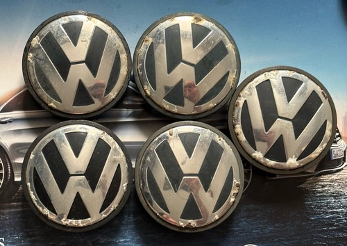 Five volkswagen wheel - wheel, center