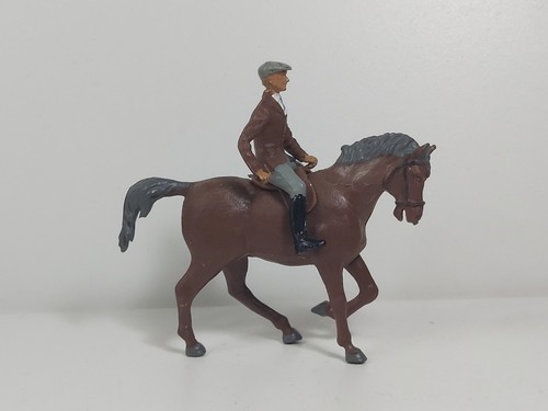 Britains 1977 farmer hunter - 1977,
