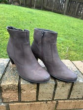 New Ecco Brown Leather