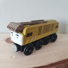 DIESEL 10 WITH SLIDING CLAW