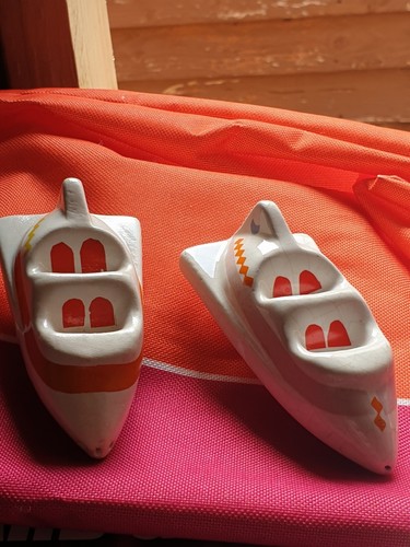 Speed boat salt pepper - pepper, pots