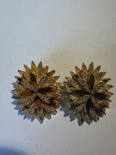 Vintage sphinx gold tone - vintage,
