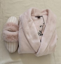 NWT Victoria's Secret Cozy