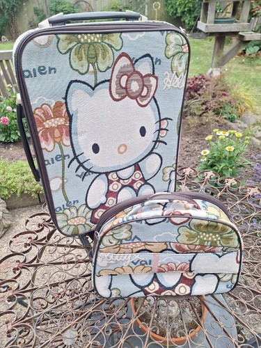 Hello kitty travel - hello,