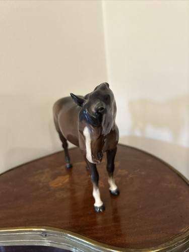 Beswick right facing mare - beswick,