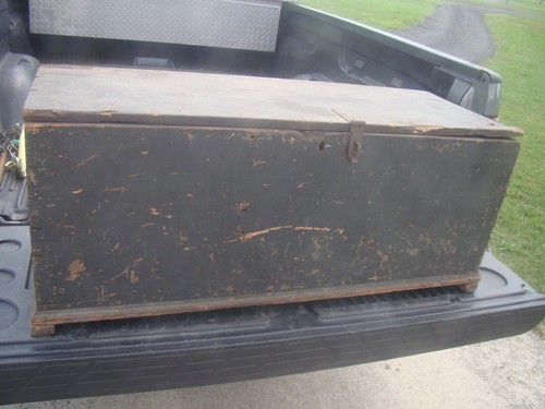 Primitive antique wood - antique,