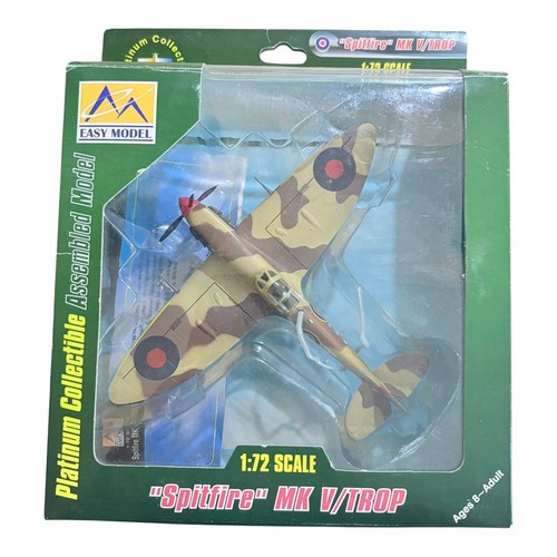 Easy model spitfire - model, trop
