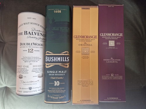 Empty whisky boxes tubes - empty, /
