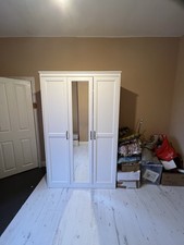 IKEA Wardrobe SONGESAND White