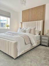 Wingback Bella Panel Bed