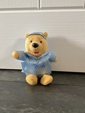 Walt Disney World Disneyland Winnie The Pooh Ready for Bed Mini Beanie Bear