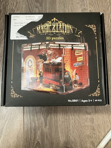 Sosuy magic train station - magic, book