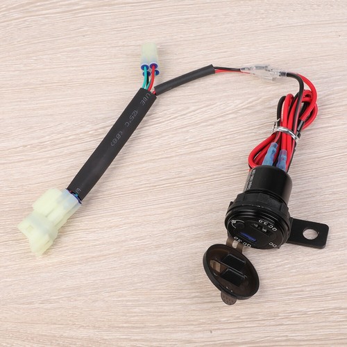 Usb auxiliary 12v outlet - outlet, power