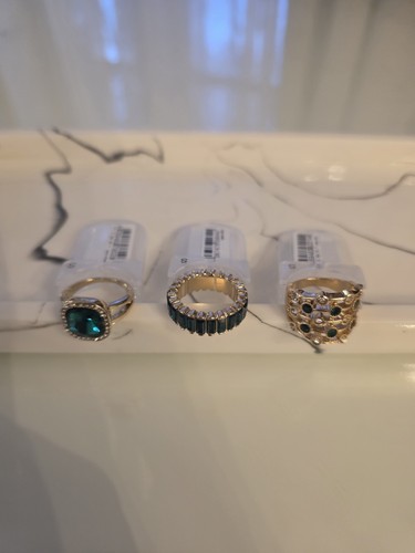 Set three rings emerald - three, /