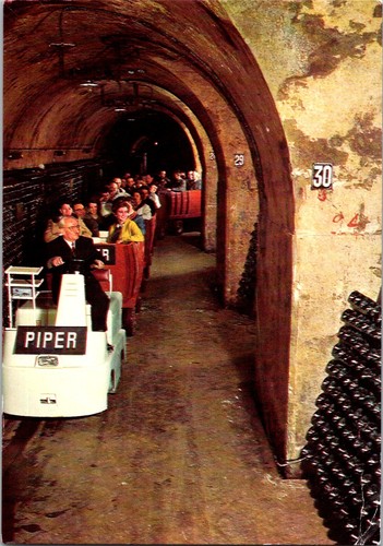 Reims champagne cellar tour - champagne,