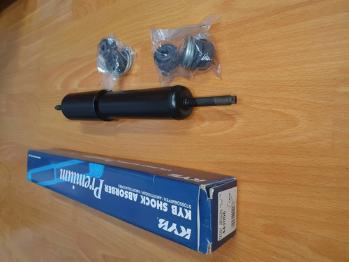 Kyb rear shock absorbers - ,
