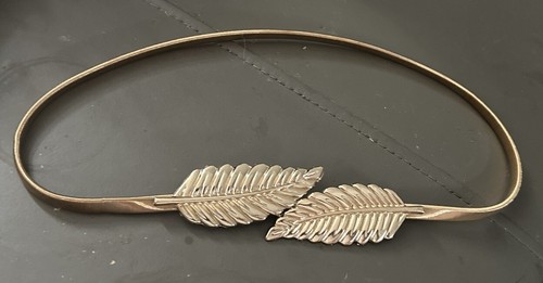 Gold tone elastic belt - gold,