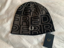Fred Perry Logo Script Beanie 