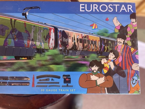 Hornby gauge beatles yellow - oo,