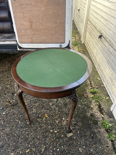 Beautiful antique fold - fold, out