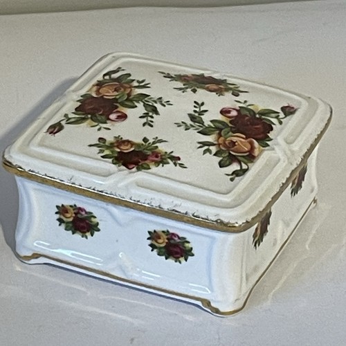 Royal albert old - royal,