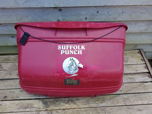 Collection grass box - box, suffolk