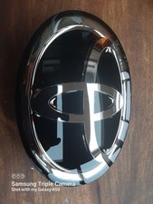 NEW GENUINE TOYOTA FRONT