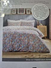 Dunelm Avie Ditsy Super King